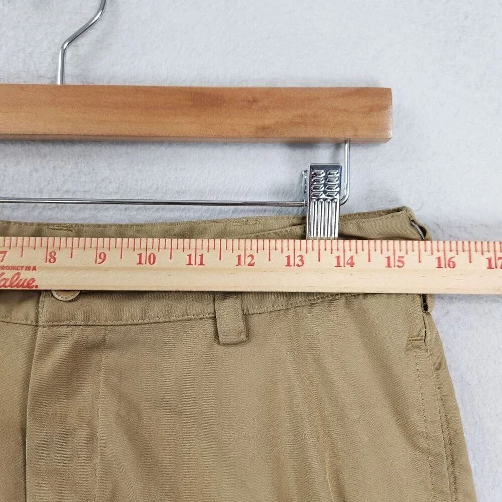 Columbia Shorts Mens 32 Khaki Tan Golf Performance Omni Wick Flat Front Chino